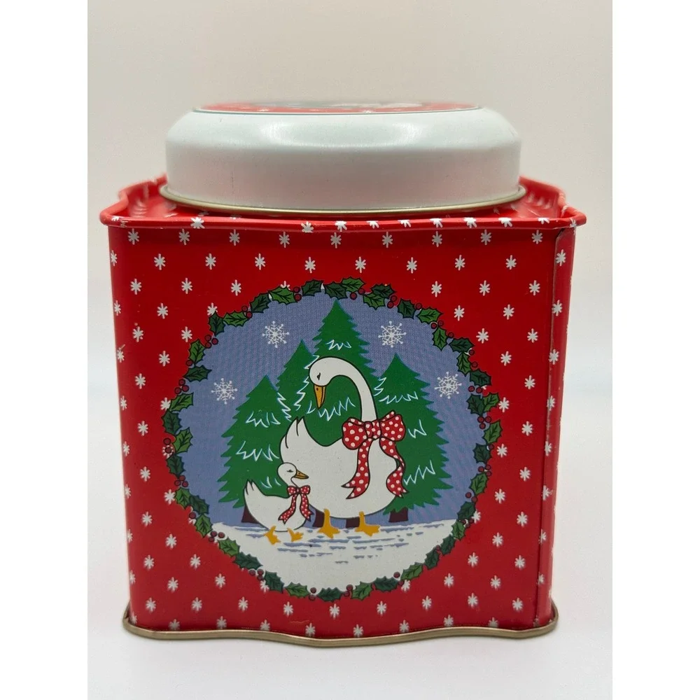 Christmas Goose Tin Red Snowflake Christmas Holiday Winter Decor Cottagecore